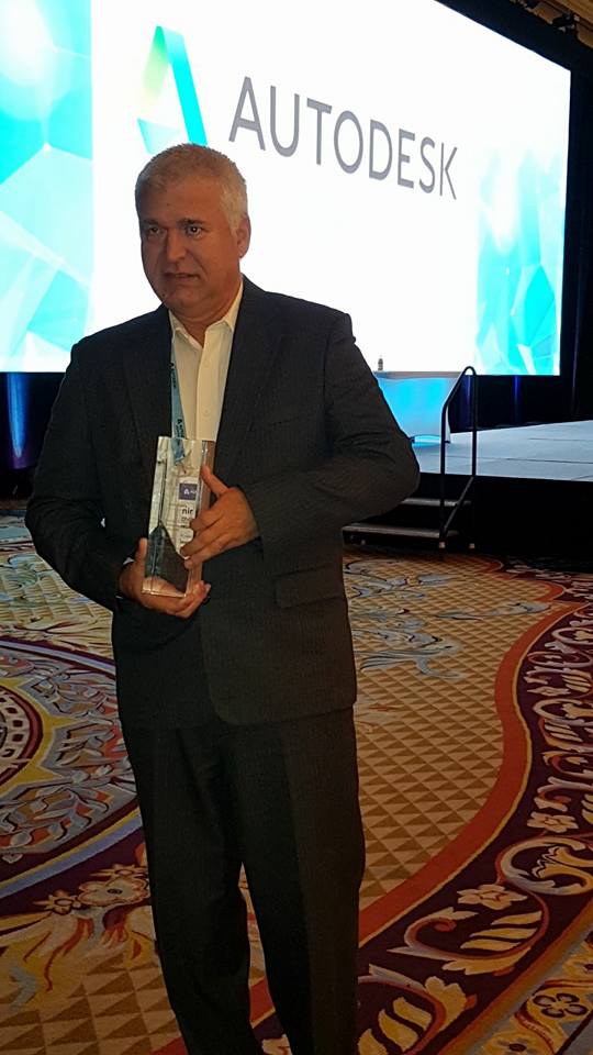 Arch.  Nir Chen receiving the Autodesk AEC Excellence Awards 2017